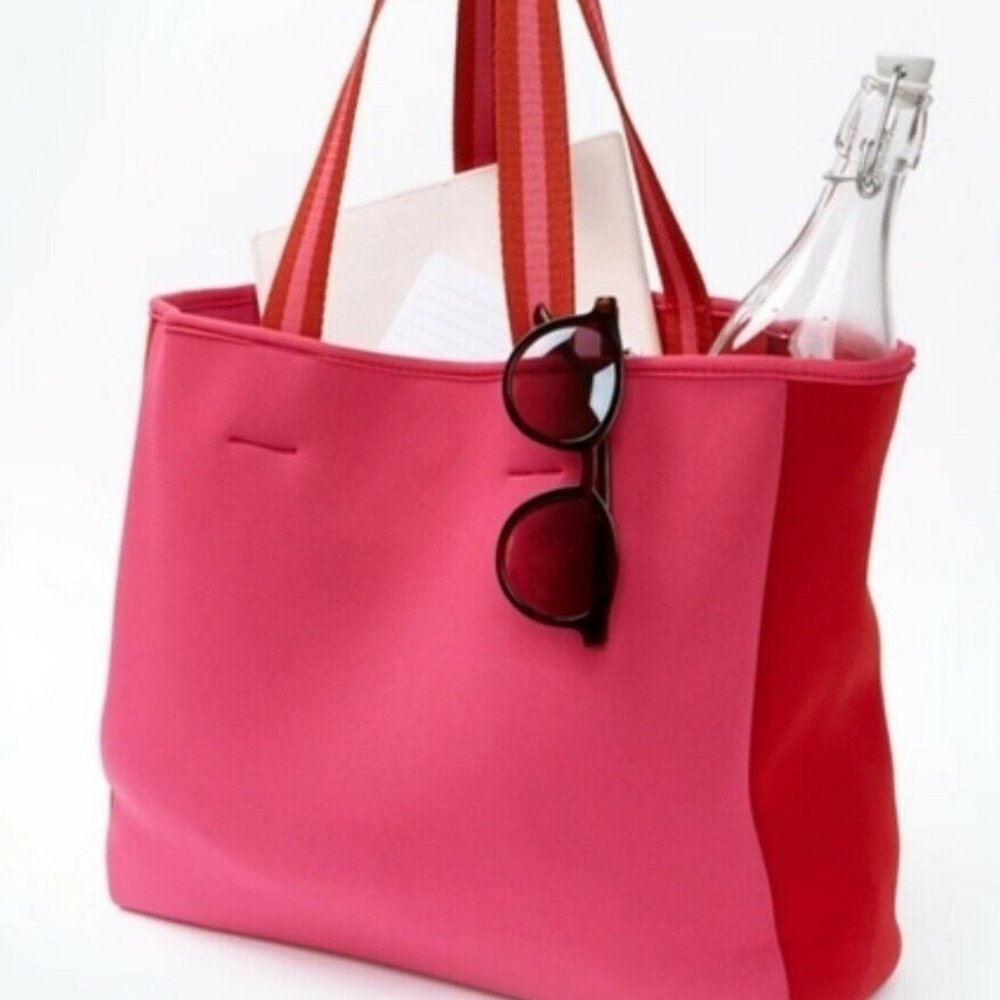 SUMMERSALT Tote Handbag Purse Beach Travel Bag Neoprene Sassy Pink Red